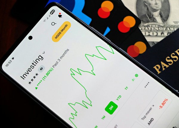 Frais fixes en immobilier en 2025